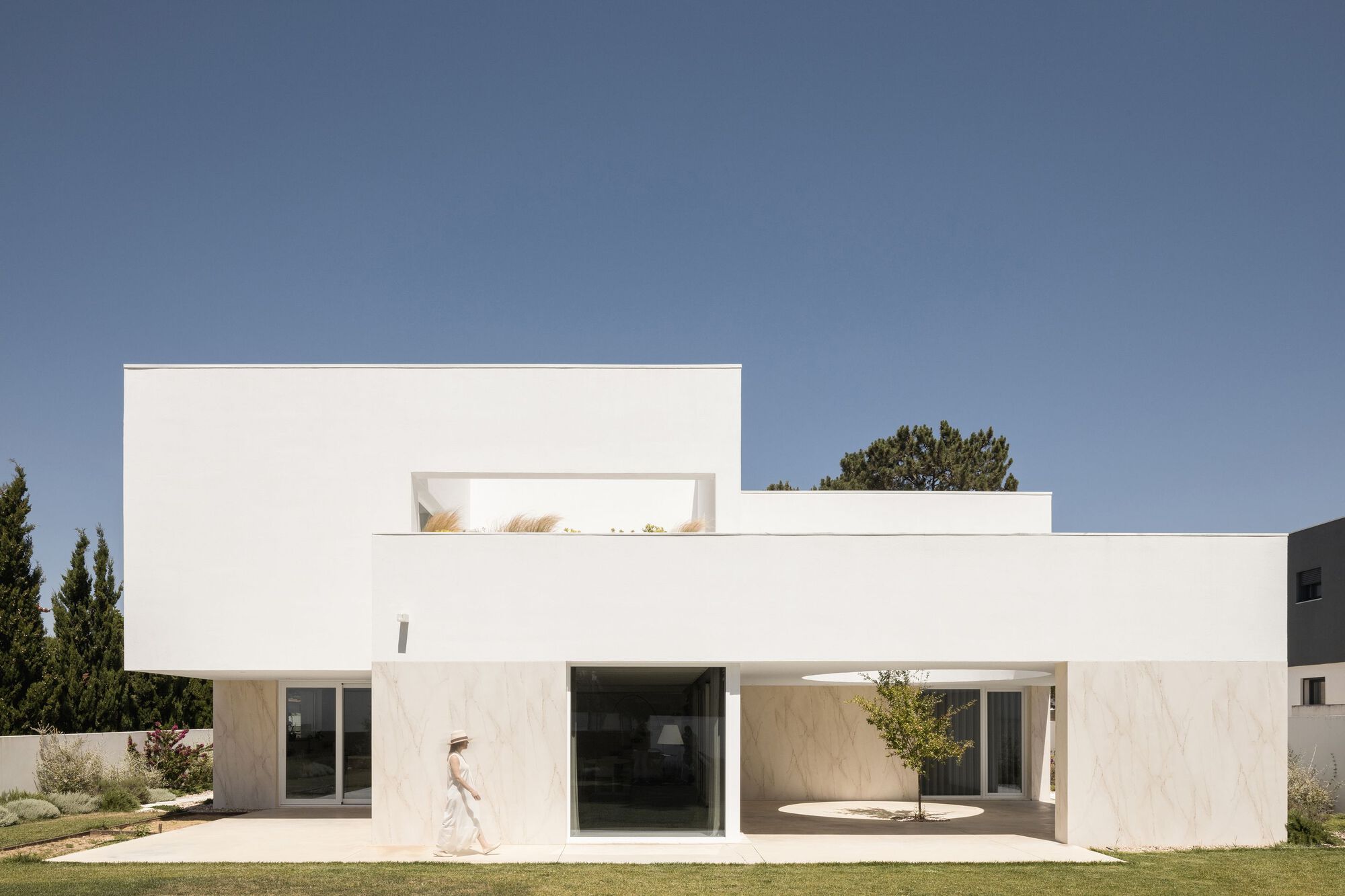 House of Verdizela / Estúdio AMATAM