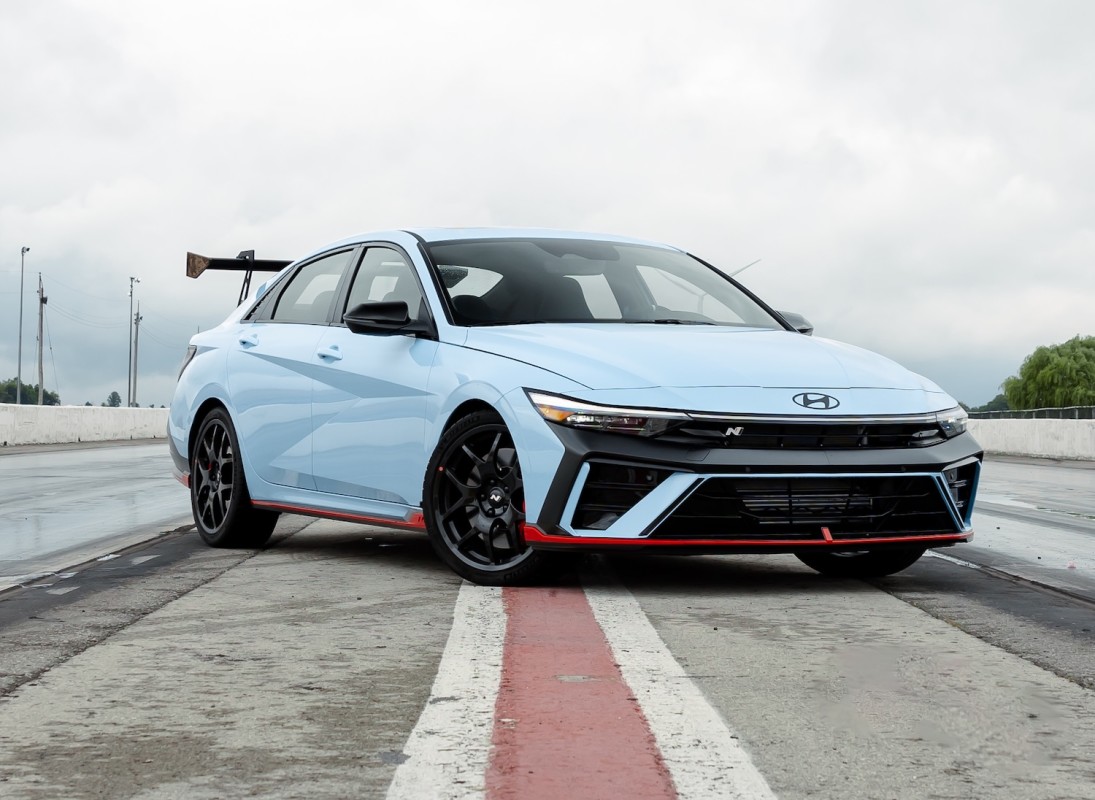 O Hyundai Elantra N mais quente finalmente chega à América