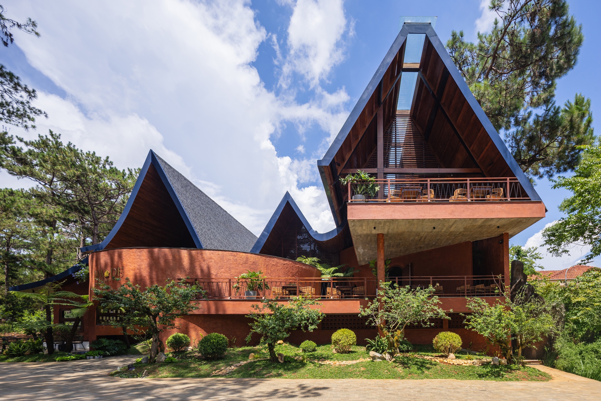 MA.DE Bistrô / AN NAM Arquitetura