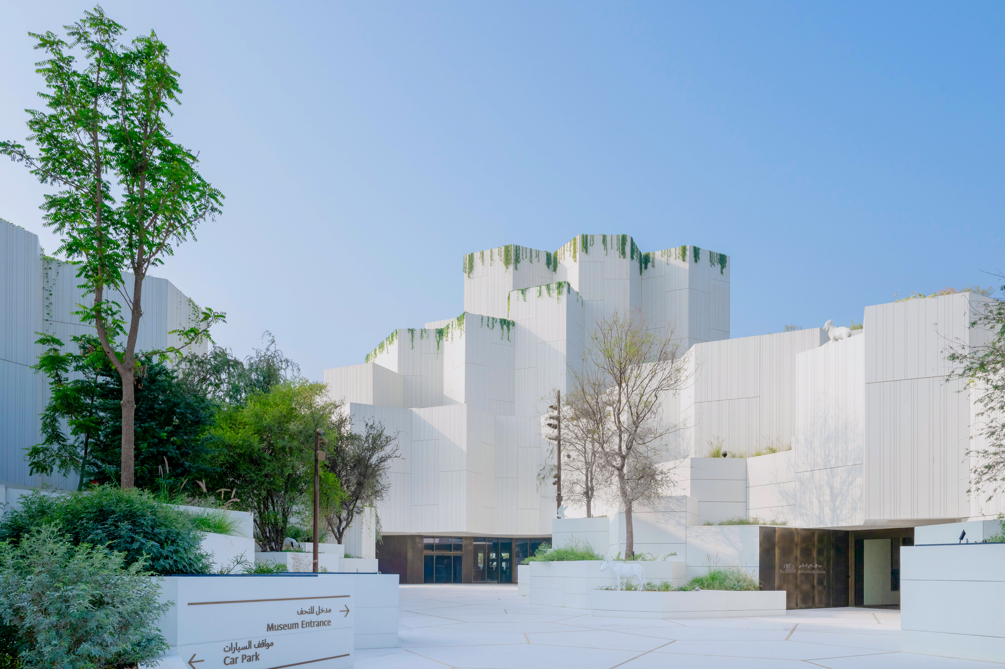 Museu de História Natural de Mecano é inaugurado no distrito cultural de Saadiyat, em Abu Dhabi