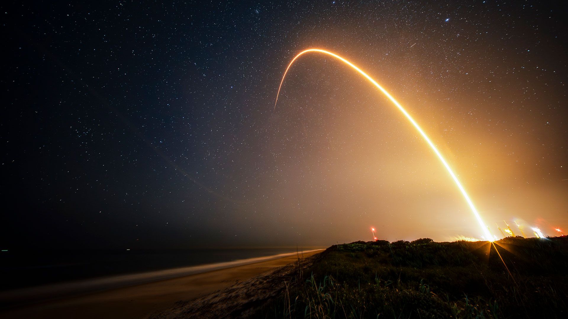 SpaceX lança satélites Starlink em sua 150ª missão Falcon 9 do ano