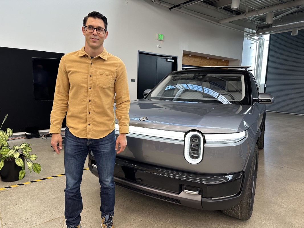 Rivian está seguindo Tesla e lança nova startup de IA e robótica