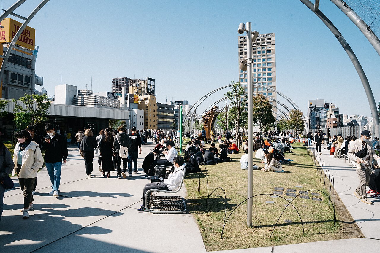 A história do Parque Miyashita: resistência, parceria e publicidade