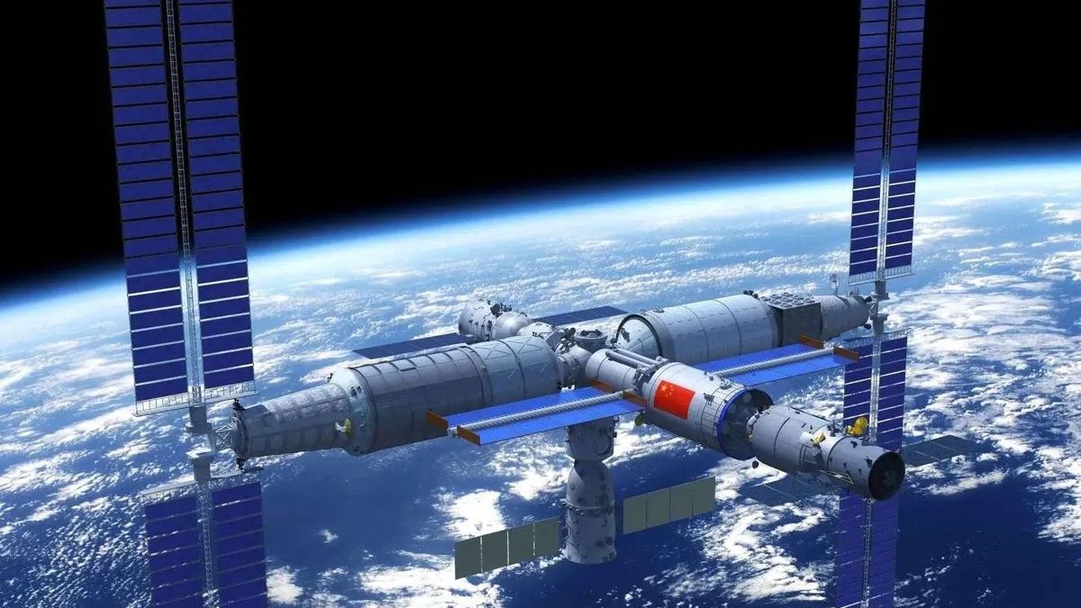 20 astronautas da Shenzhou da China voltam para casa na Terra após susto com detritos espaciais