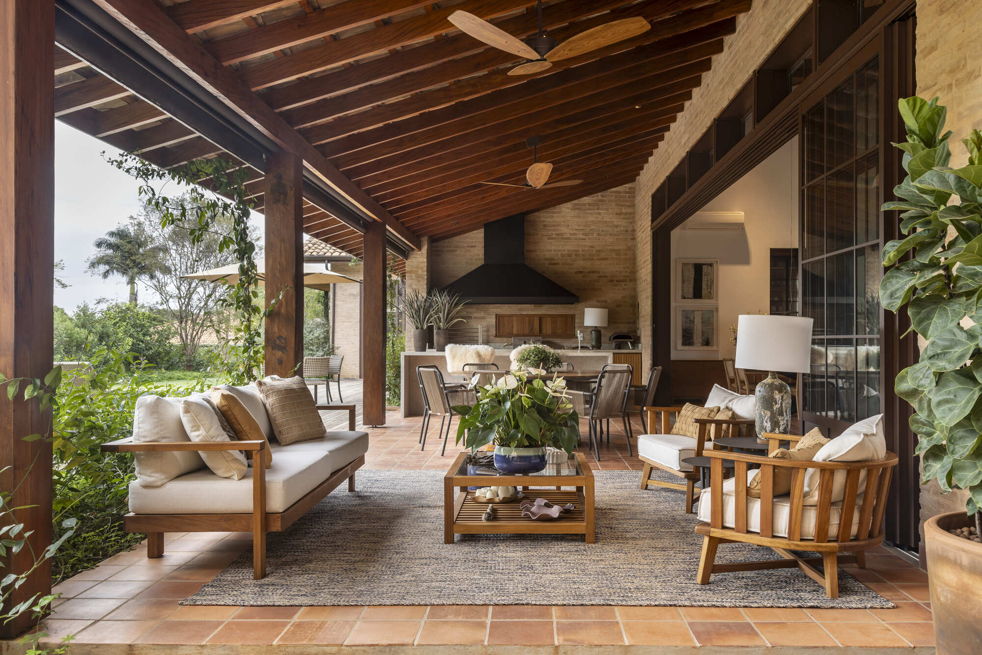 Casa MF / Daniel Fromer