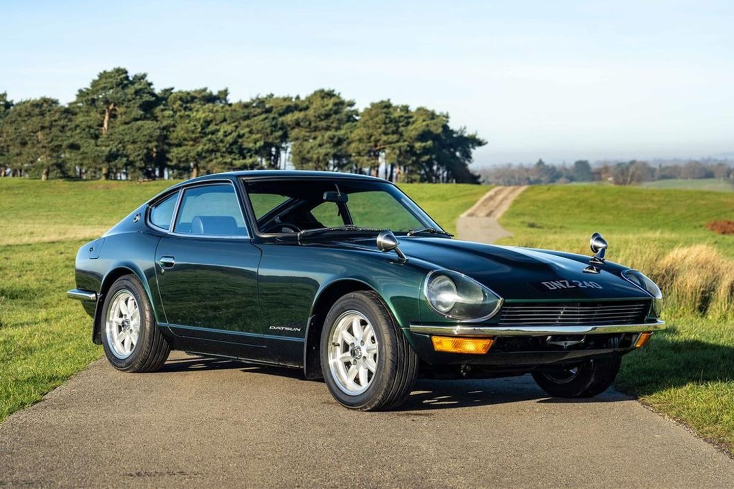Datsun 240Z aperfeiçoado por MZR à venda