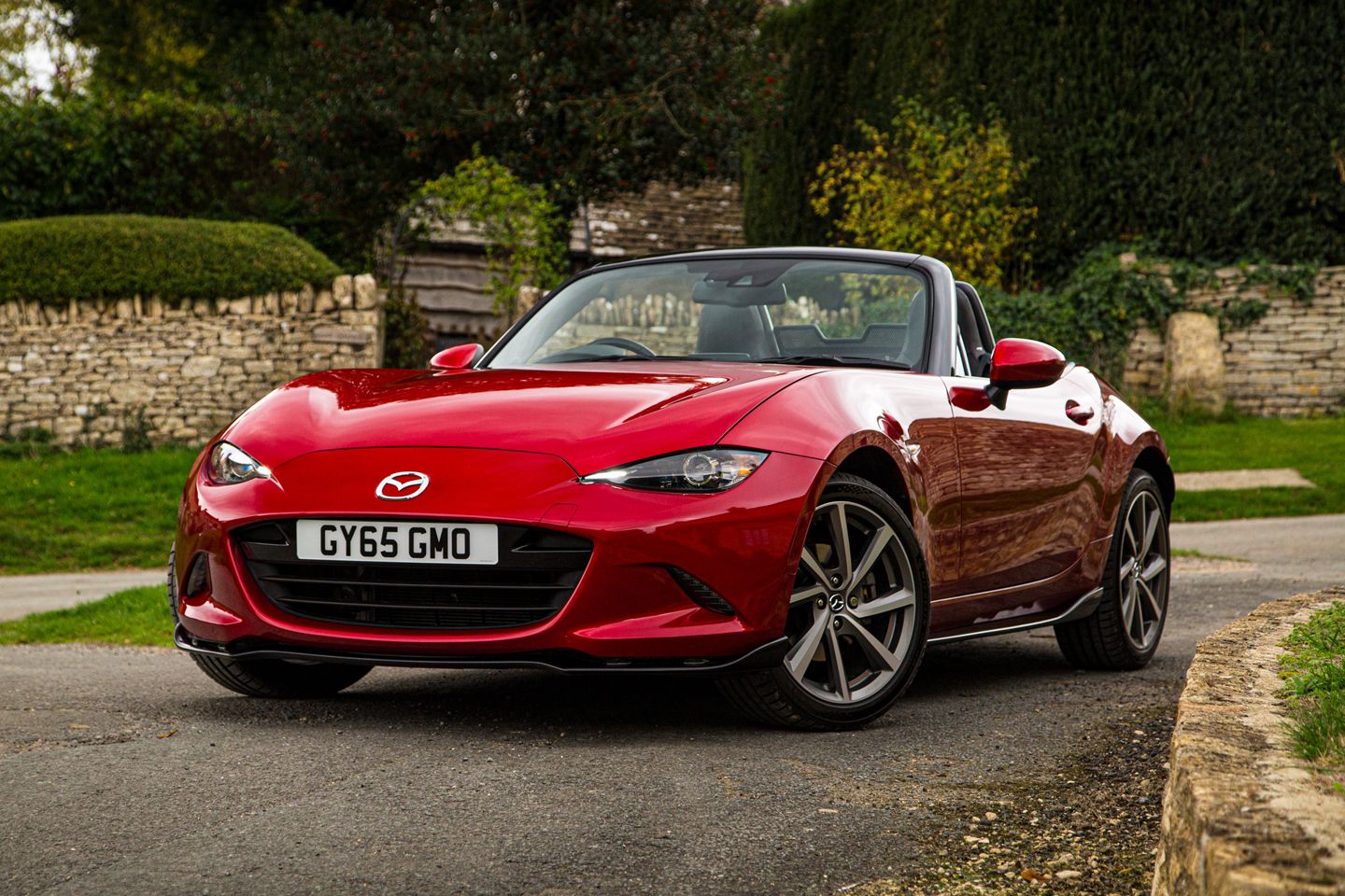 2015 Mazda MX-5 2.0 Sport Nav | Frota PH