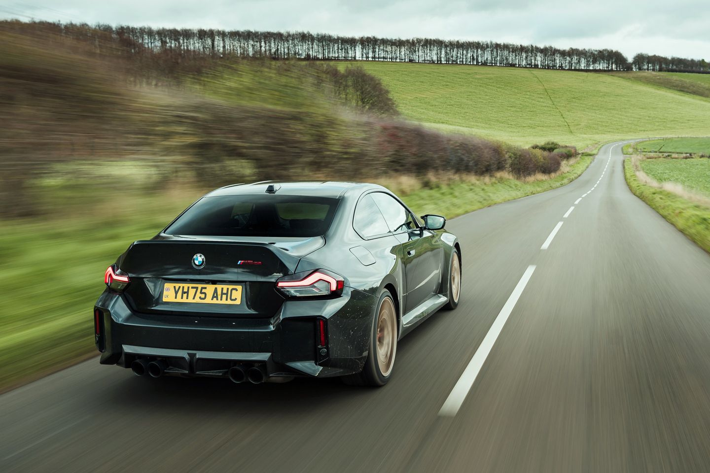 BMW M2 CS | Carros Favoritos PH 2025