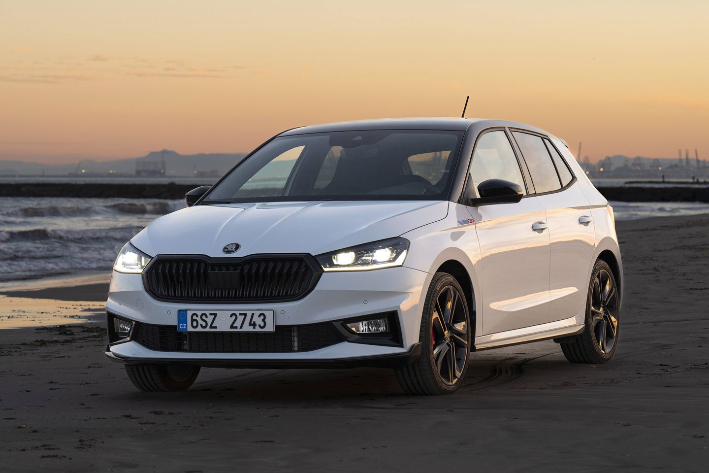 2026 Skoda Fabia 130 | Revisão de pH