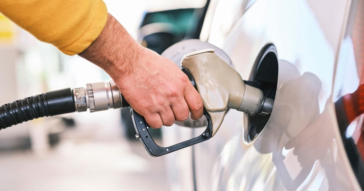 EUA revertem significativamente meta de economia de combustível