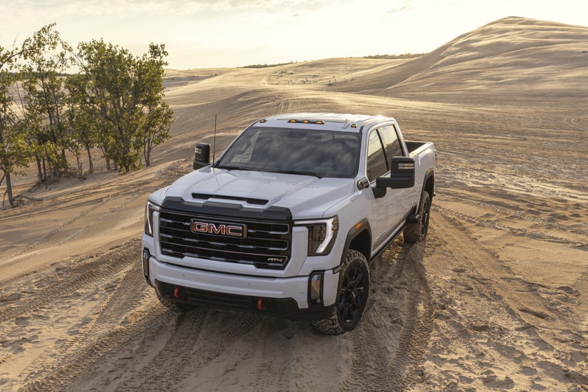 Produção de Chevy Silverado e GMC Sierra HD pausada por um mês – aqui está o porquê