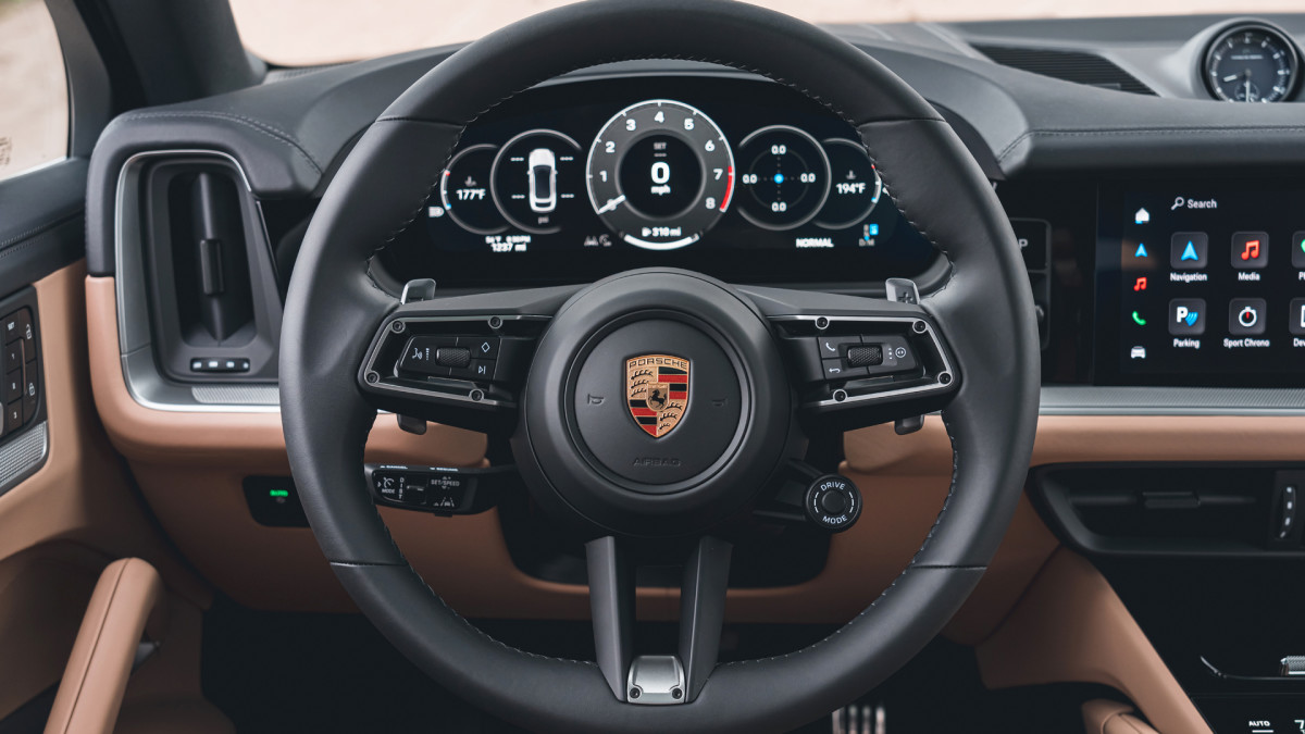 Porsche patenteia paddle shifters aquecidos que parecem mais um manual