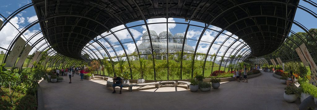 Crescimento no turismo internacional coloca Paraná entre os principais destinos do país em 2025