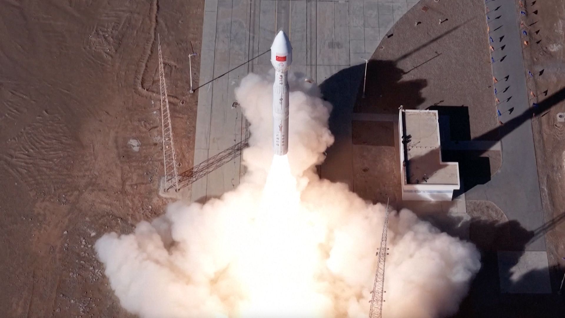 Nave espacial de lançamento chinês quase bateu no satélite Starlink, diz SpaceX