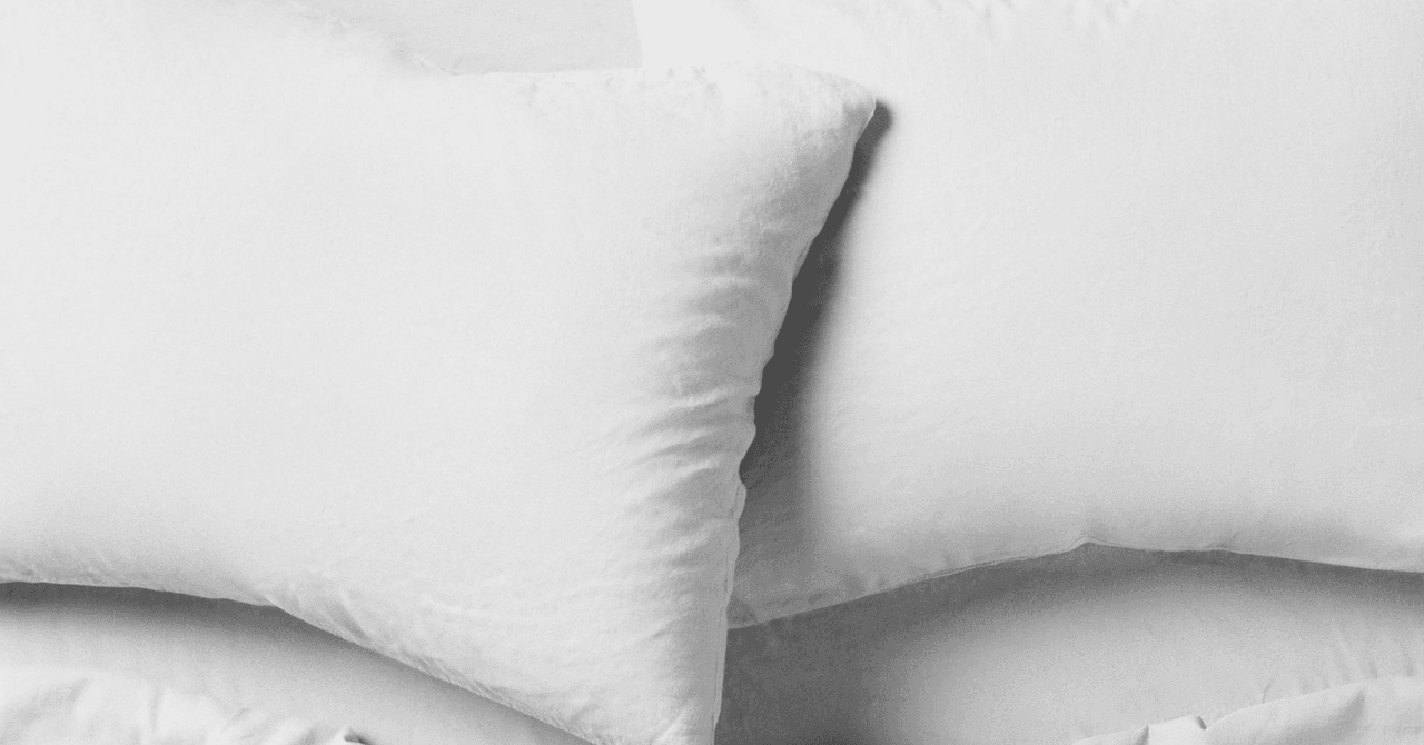 Tuft & Needle está oferecendo um conjunto de travesseiros grátis na compra de colchão
