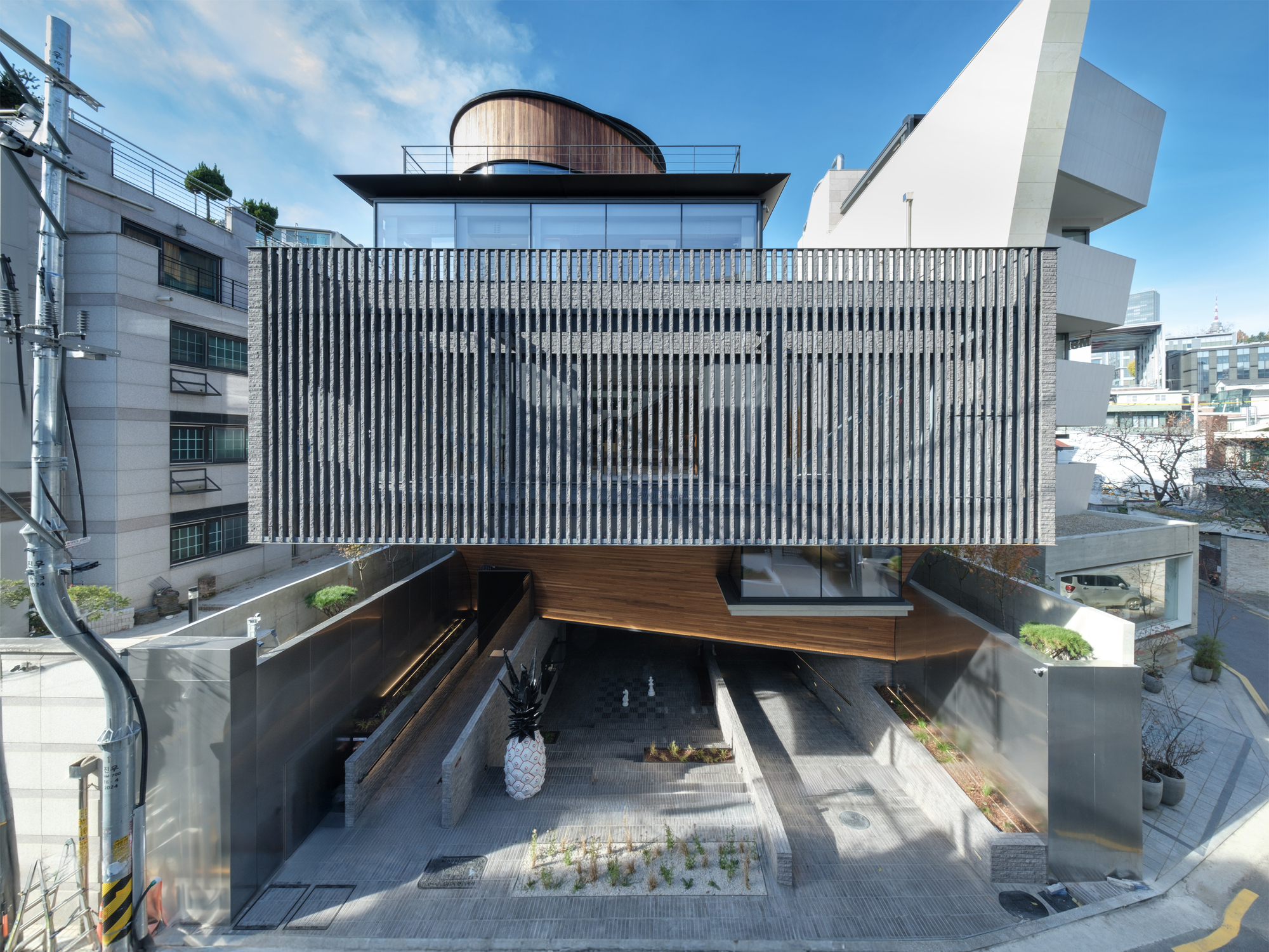 FEZH / Itm Yooehwa Arquitetos