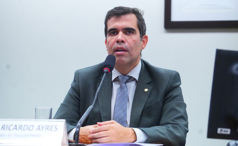 Comissão aprova prazo para redirecionamento de execução trabalhista a ex-sócio – Notícias