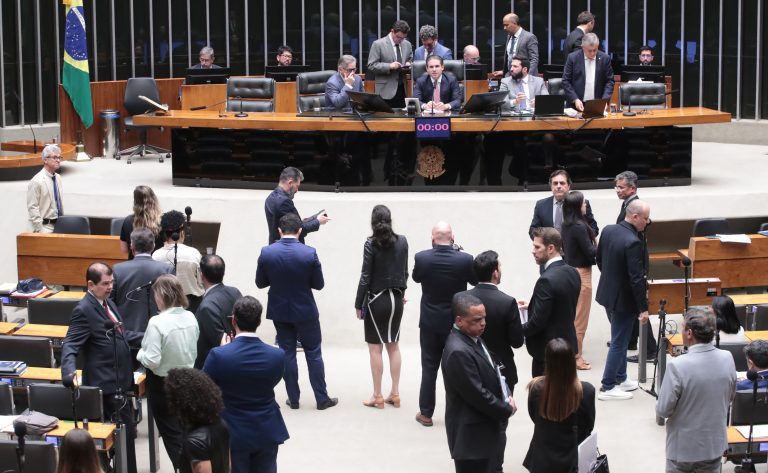 Câmara pode votar projeto que reduz benefícios fiscais federais – Notícias