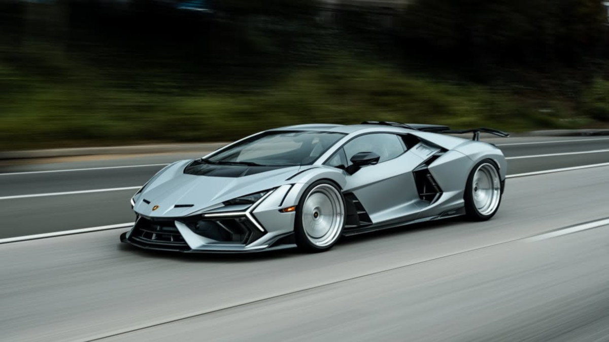 Demorou uma semana (e US$ 120 mil) para transformar este Lamborghini Revuelto em um monstro de corpo largo