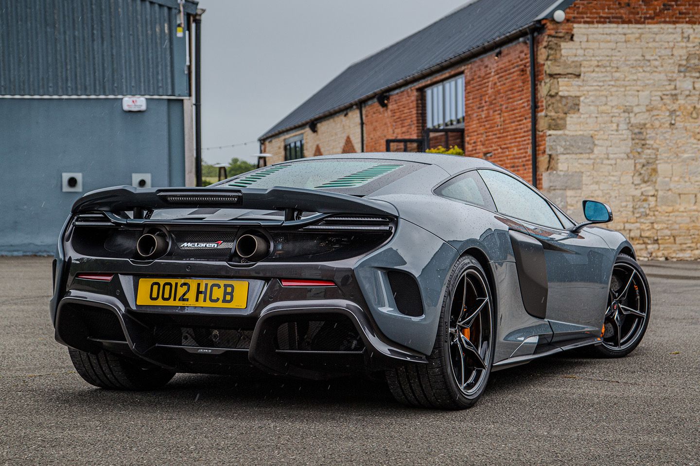 Como fotografar seu carro para vender no PistonHeads