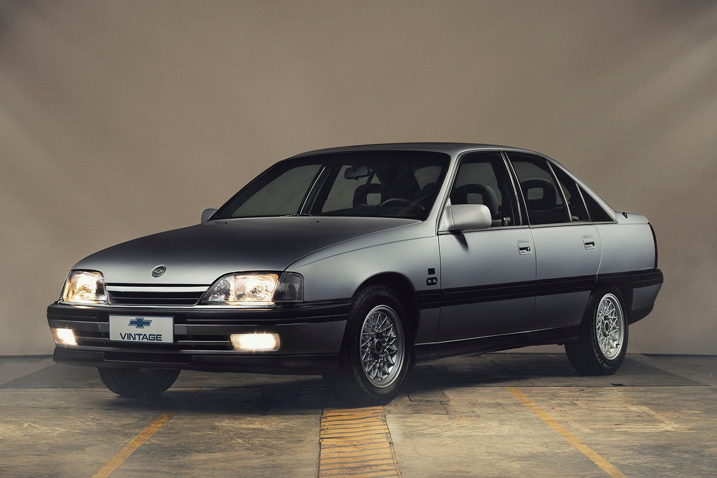 Confira este Vauxhall Carlton perfeitamente restaurado