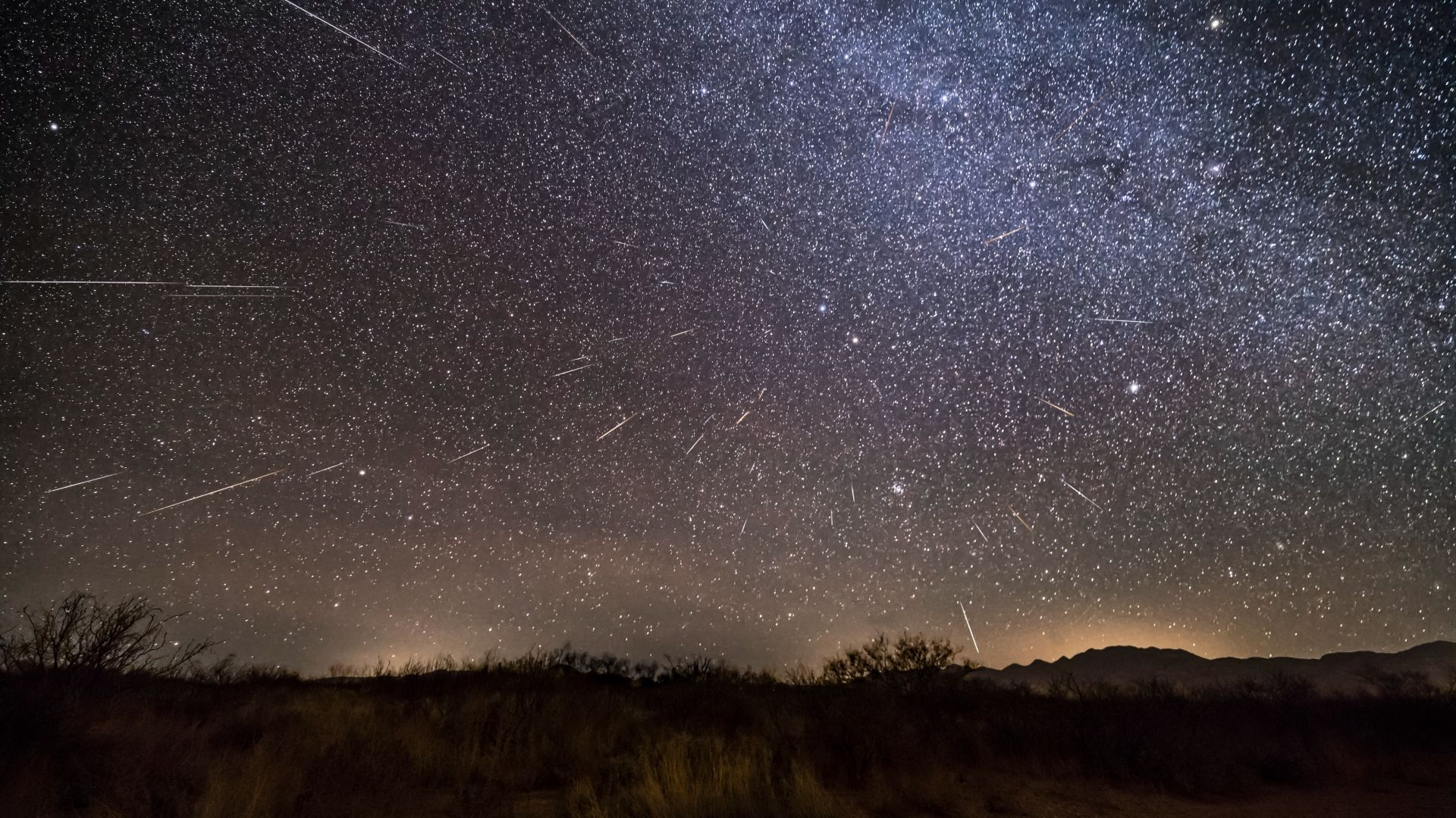 A chuva de meteoros Geminídeos atinge o pico esta noite – aqui está o que esperar de um dos melhores shows de estrelas cadentes do ano