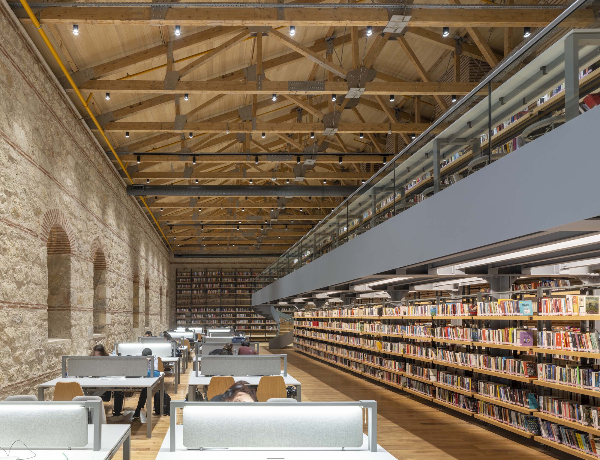 Biblioteca Rami / Han Tümertekin Design e Consultoria
