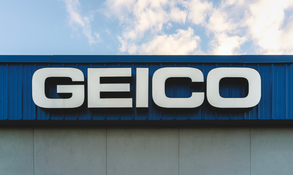 Tribunal revive processo de fraude de US$ 22,9 milhões, alegando que advogado ajudou a enganar GEICO