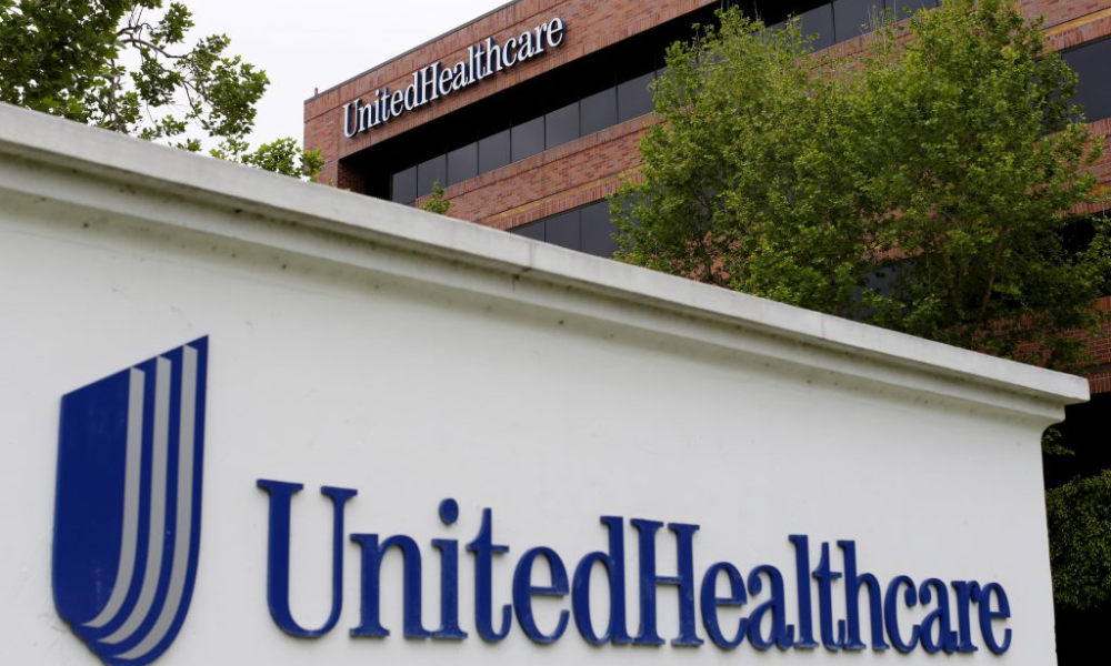 Juiz agenda audiência sobre procedimentos de busca policial no caso de assassinato de CEO da UnitedHealthcare