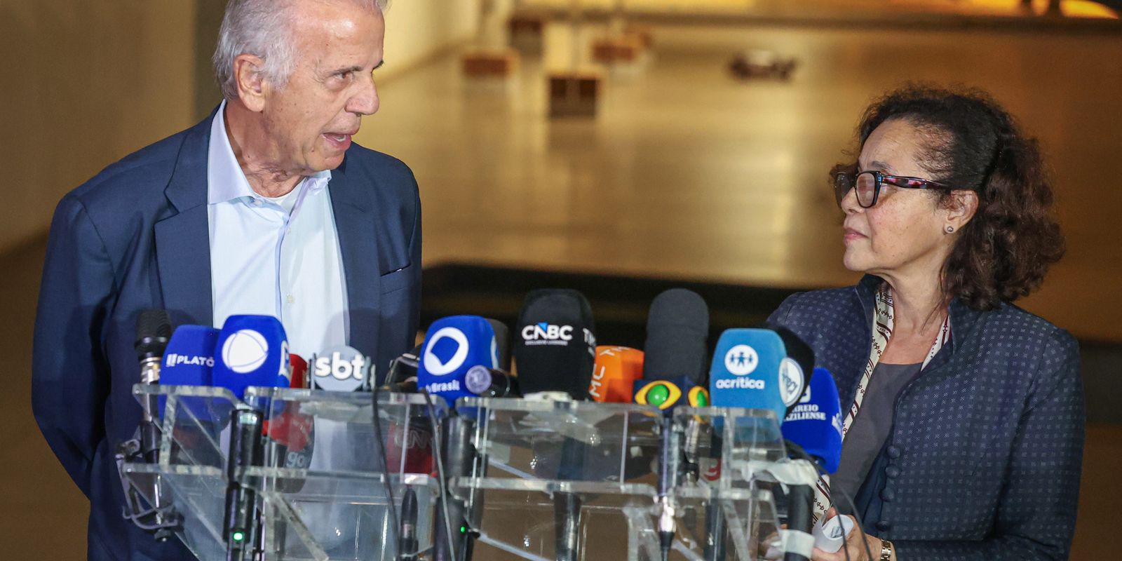 Cem turistas brasileiros deixaram a Venezuela após ataque dos EUA