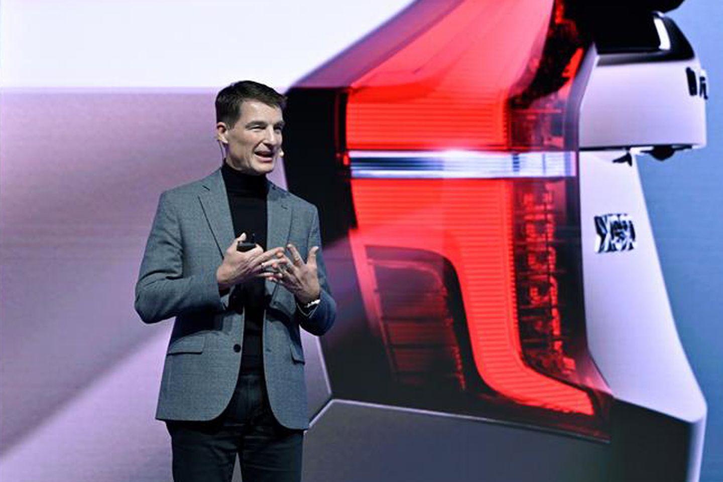 Ingenlath de volta à Volvo como Diretor de Design