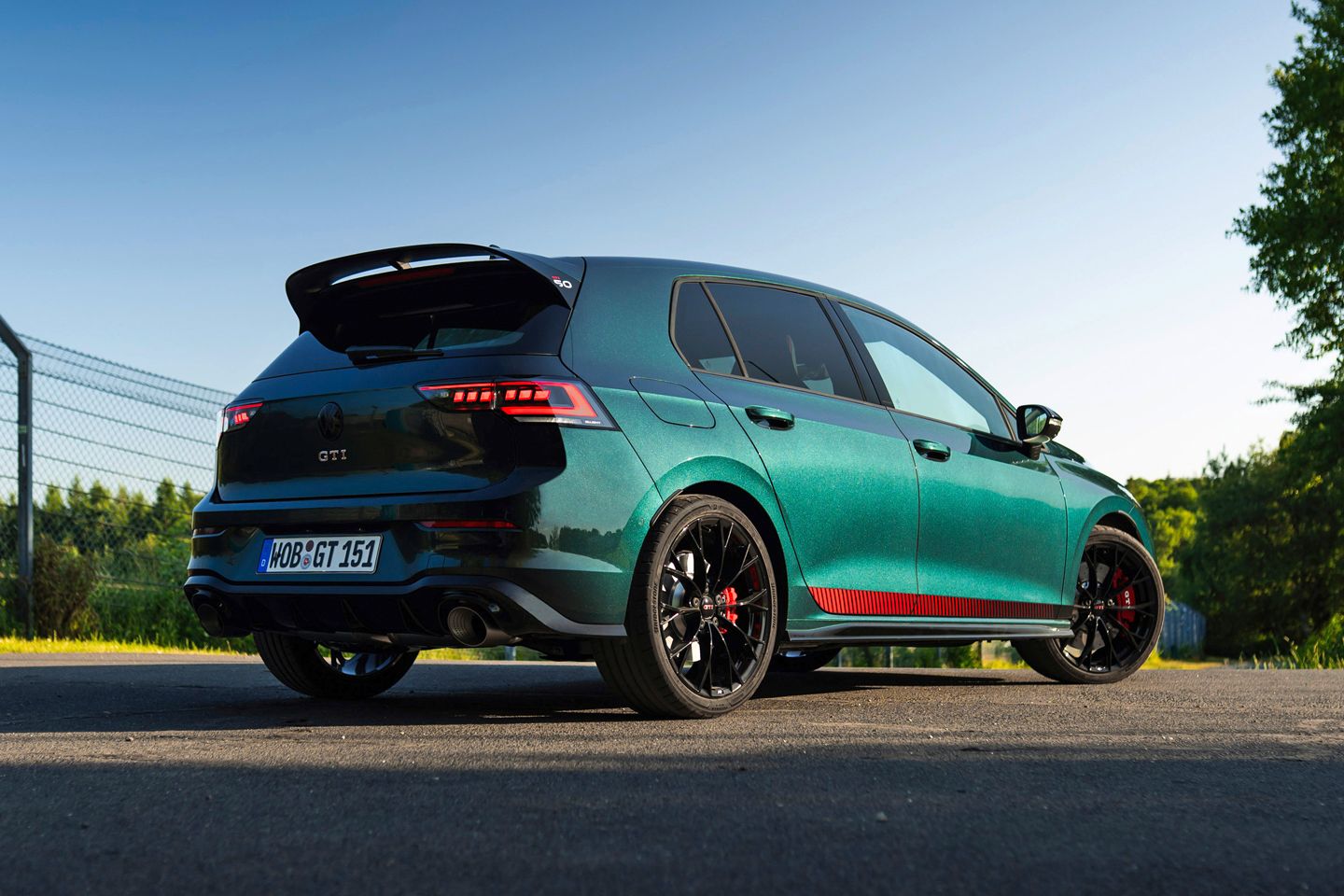 Golf GTI mais caro finalmente à venda no Reino Unido