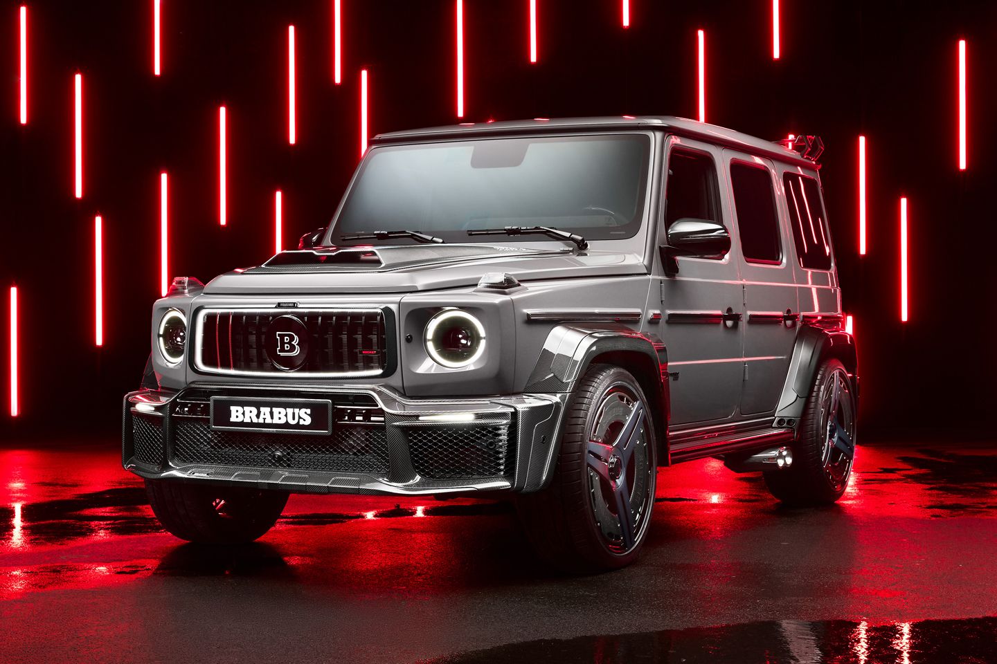 Decole para o novo foguete Brabus de 900 HP