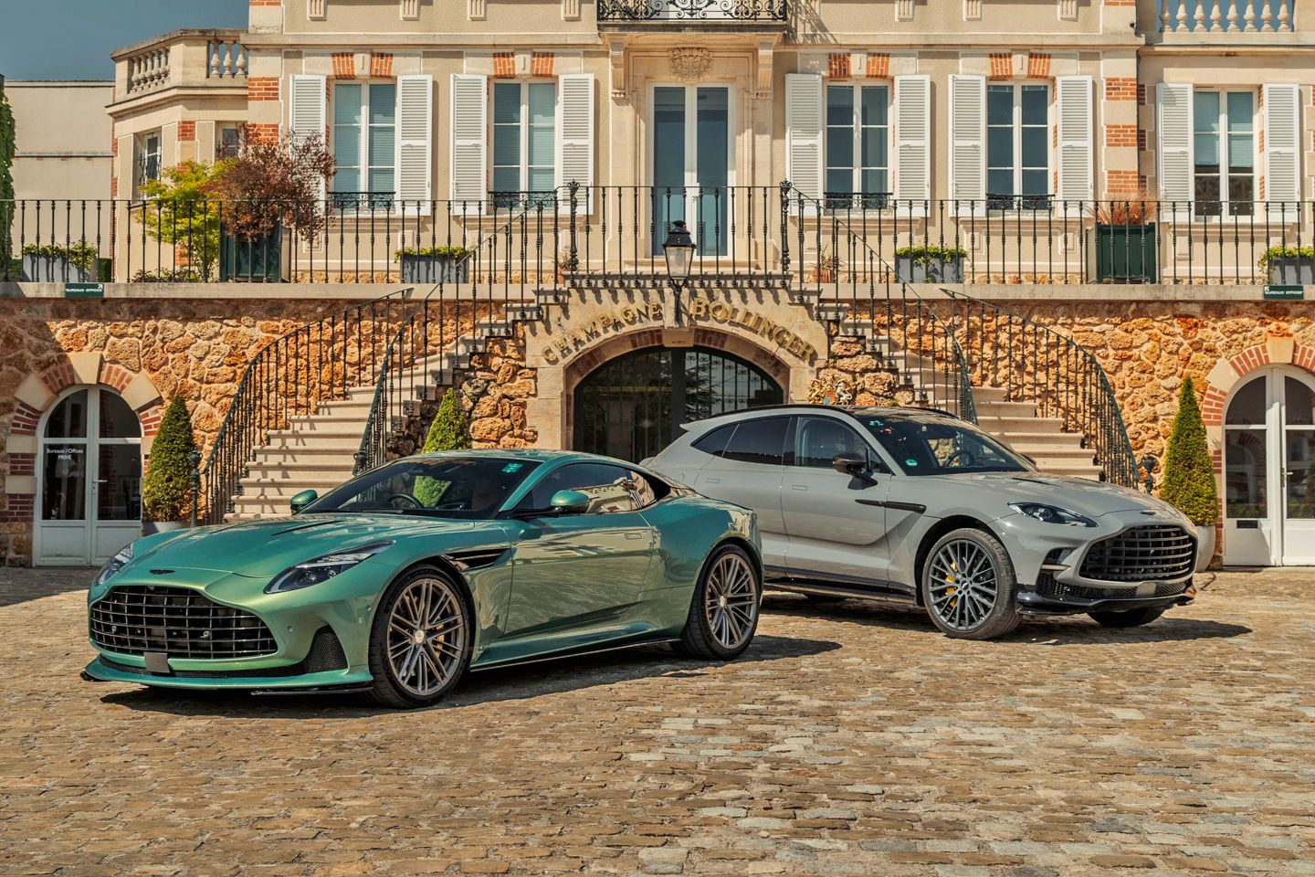 Quer comemorar os 20 anos do Casino Royale?