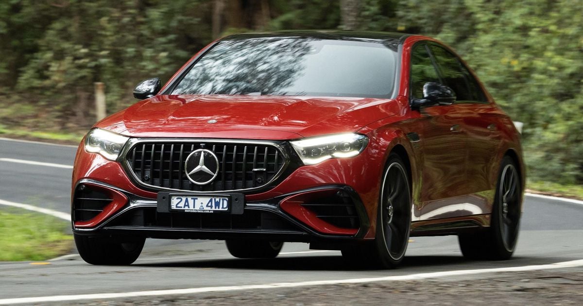 Mercedes-AMG E53 convocado | Especialista em carros
