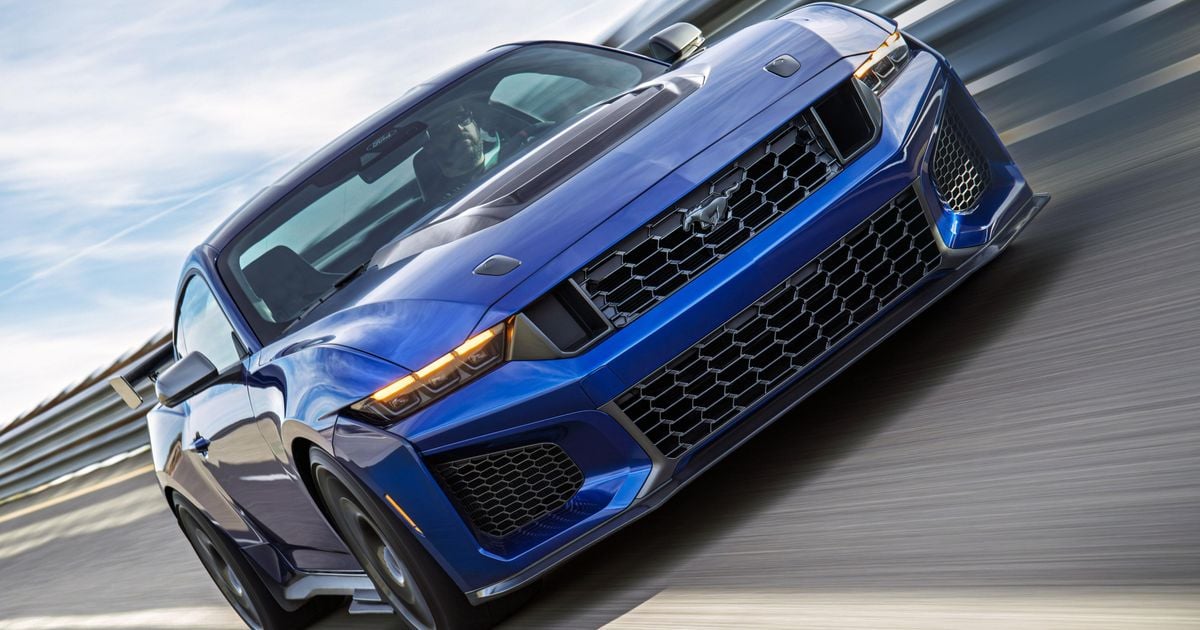 2026 Ford Mustang Dark Horse SC: novo herói superalimentado para carro pônei Blue Oval
