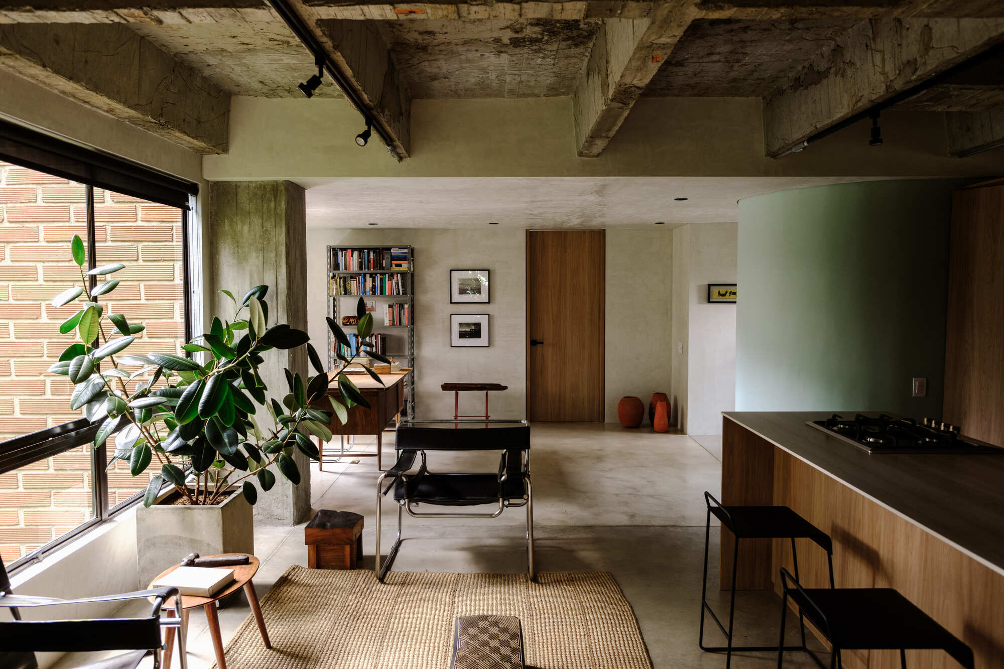 Forest Apartment / Trópico Arquitectura
