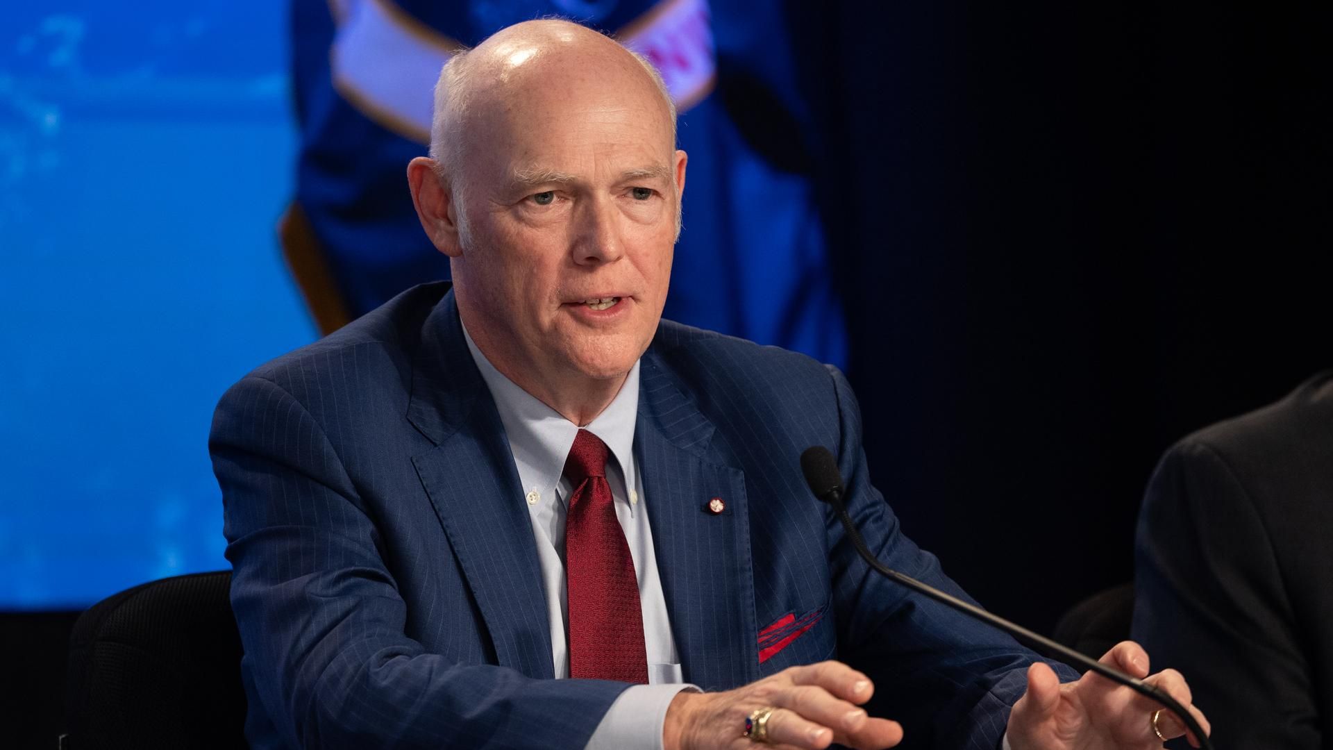 O ex-CEO da United Launch Alliance, Tory Bruno, junta-se ao concorrente Blue Origin para projetos de segurança nacional