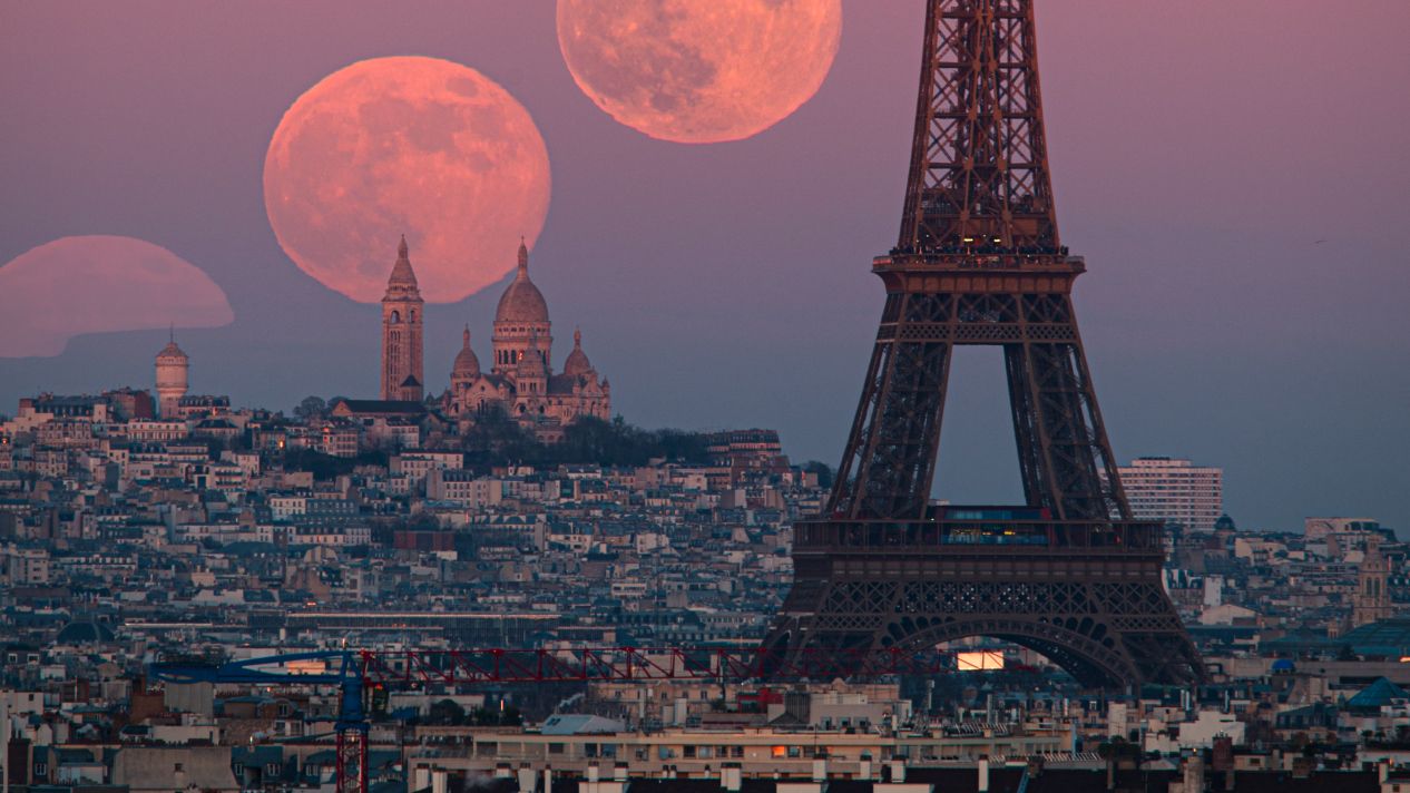 A Lua Cheia do Lobo de janeiro passa pela Torre Eiffel em uma foto deslumbrante do horizonte de Paris