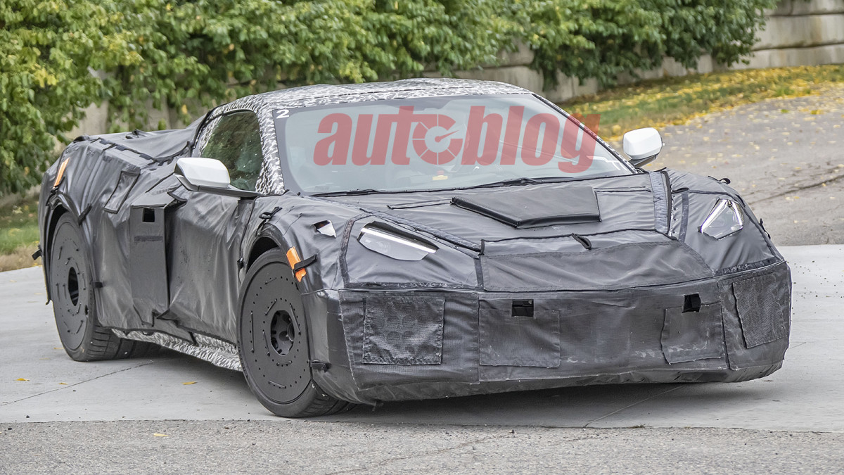 GM está excluindo silenciosamente pistas sobre um novo Corvette V8