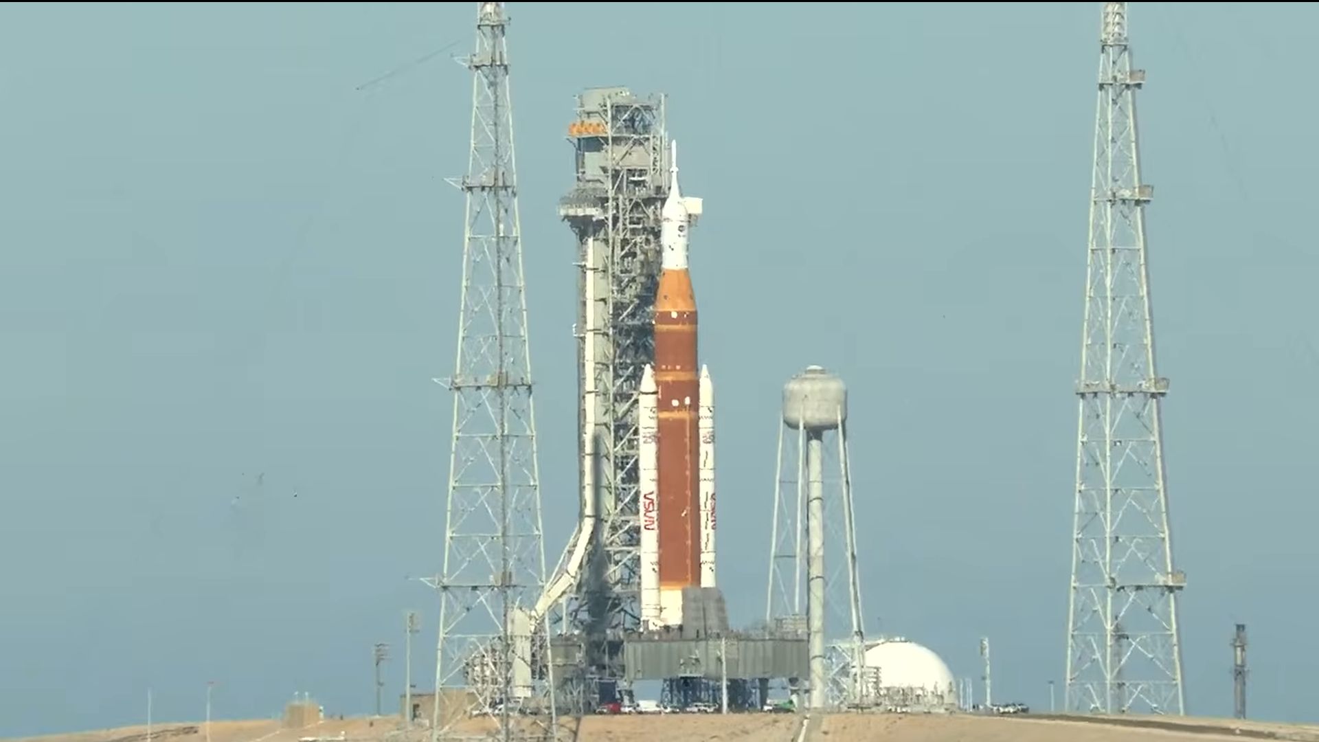 Assista ao foguete lunar Artemis 2 da NASA na plataforma de lançamento com esta transmissão ao vivo de 24 horas