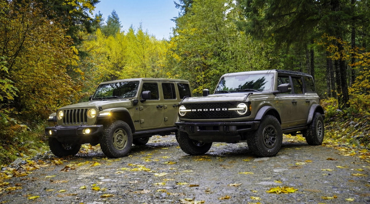Jeep reduz preços do Wrangler enquanto o Bronco da Ford ganha terreno