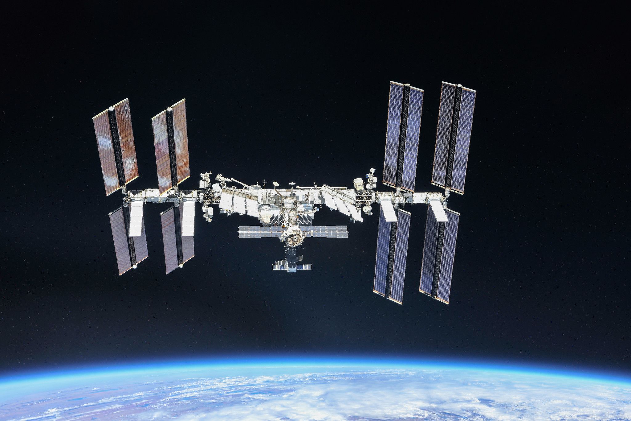 Tripulação do esqueleto espacial: apenas 3 astronautas comandarão a ISS após a evacuação médica da Tripulação-11