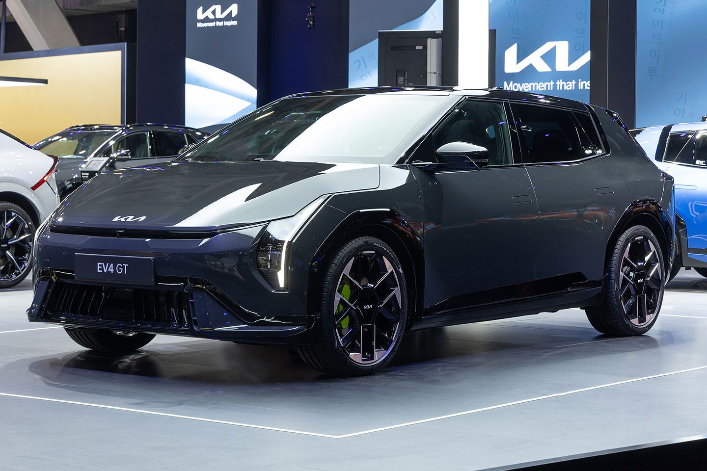 Kia lança trio de EV GTs de 300 cv