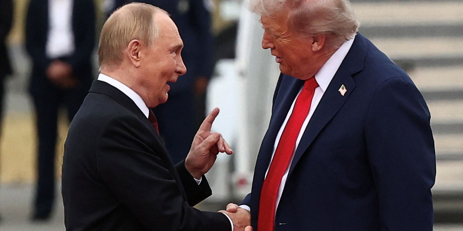 Ação de Trump nas Américas favorece Putin na Ucrânia, diz historiador
