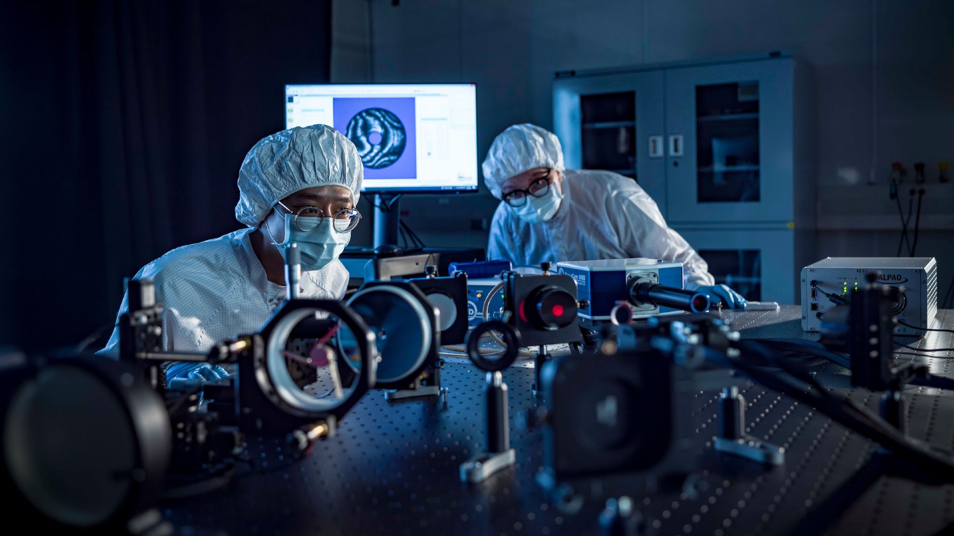 Ex-CEO do Google lidera 4 telescópios de última geração – 3 na Terra e 1 no espaço