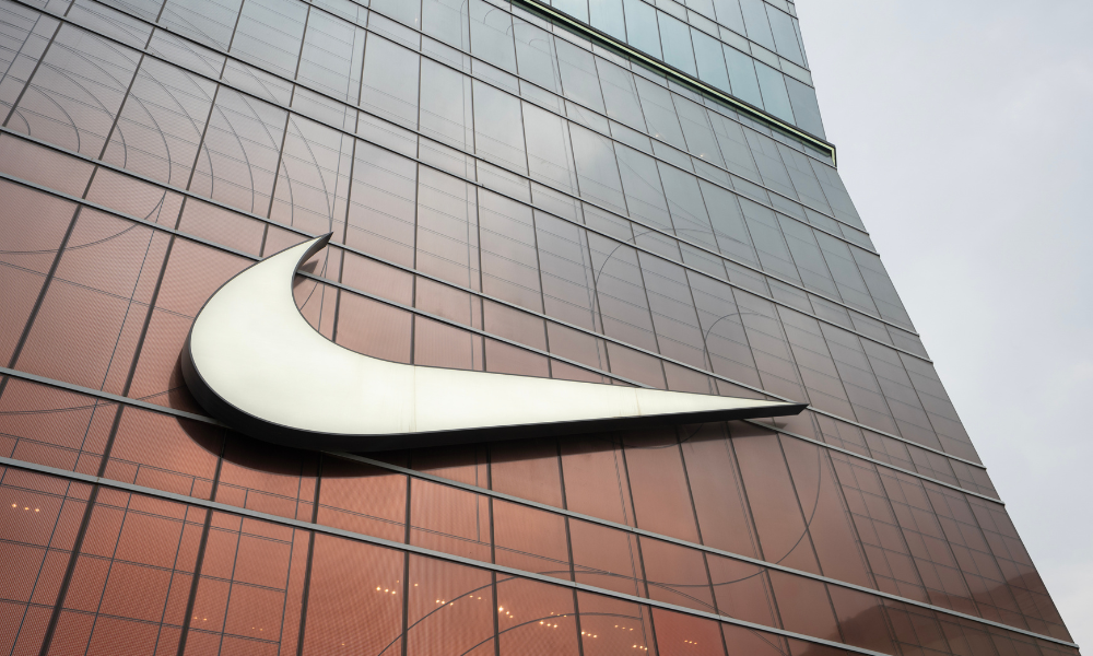 Nike investigada por ‘discriminação contra pessoas brancas’