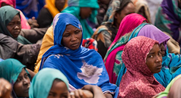 Acnur lança apelo de US$ 1,6 bilhão para socorrer refugiados sudaneses