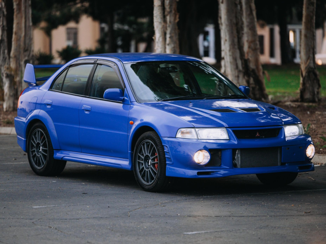 Este Lancer Evo VI vem direto da era de ouro da Mitsubishi – e está à venda