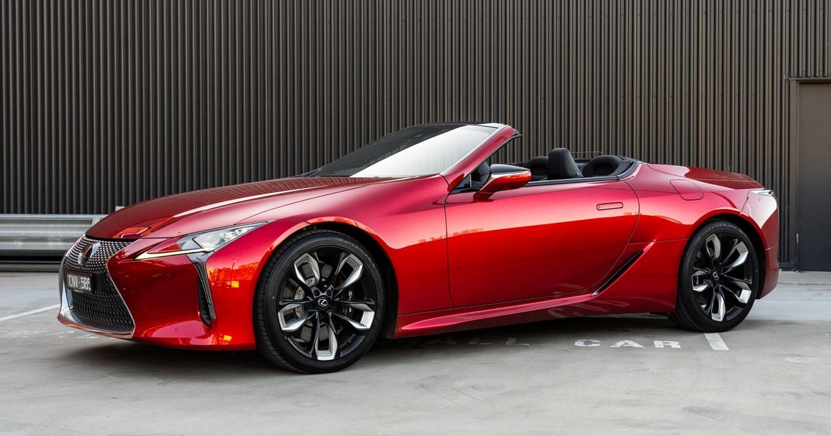 Sexy Lexus LC e seu V8 vivendo com tempo emprestado, mas sem data de término definida para a Austrália